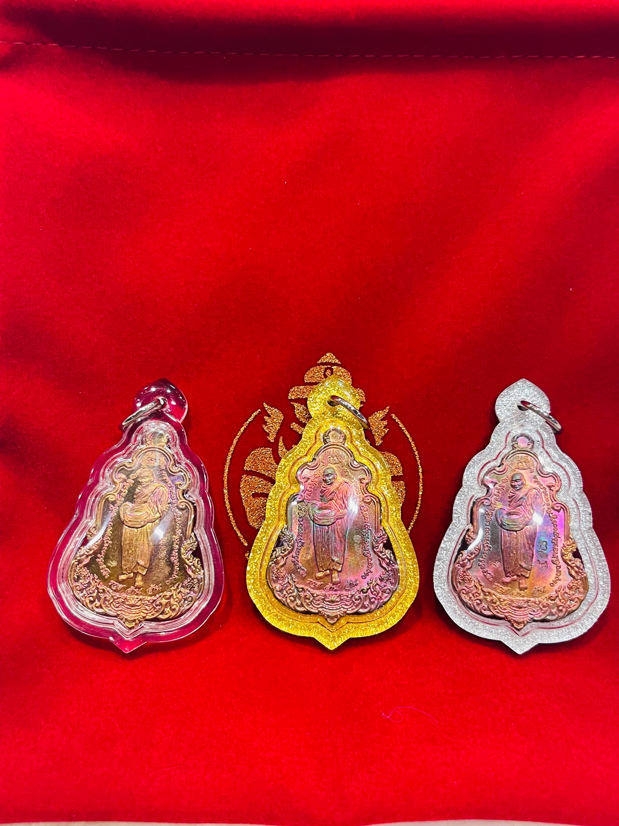 🌈改善人緣，轉運，增財運，助你遠離財困🌟🌟【泰國🔥最火大師龍婆濟公